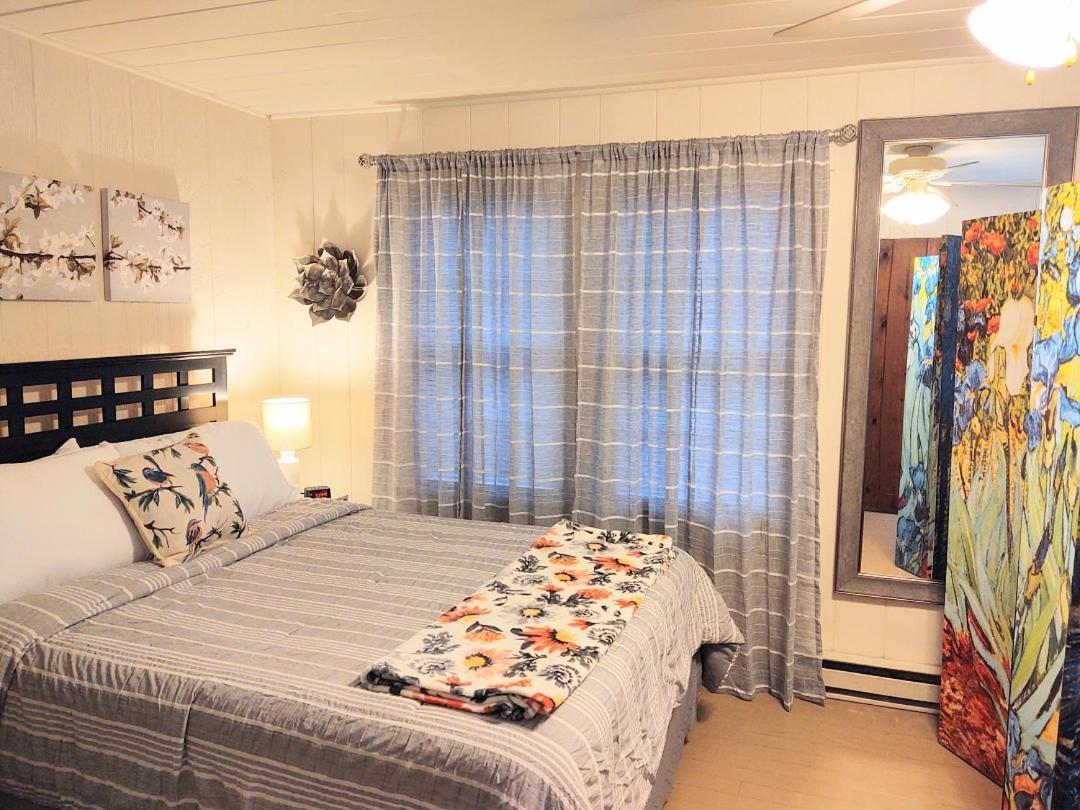 Edgewater Resort Cottage #1 ホット・スプリングス エクステリア 写真