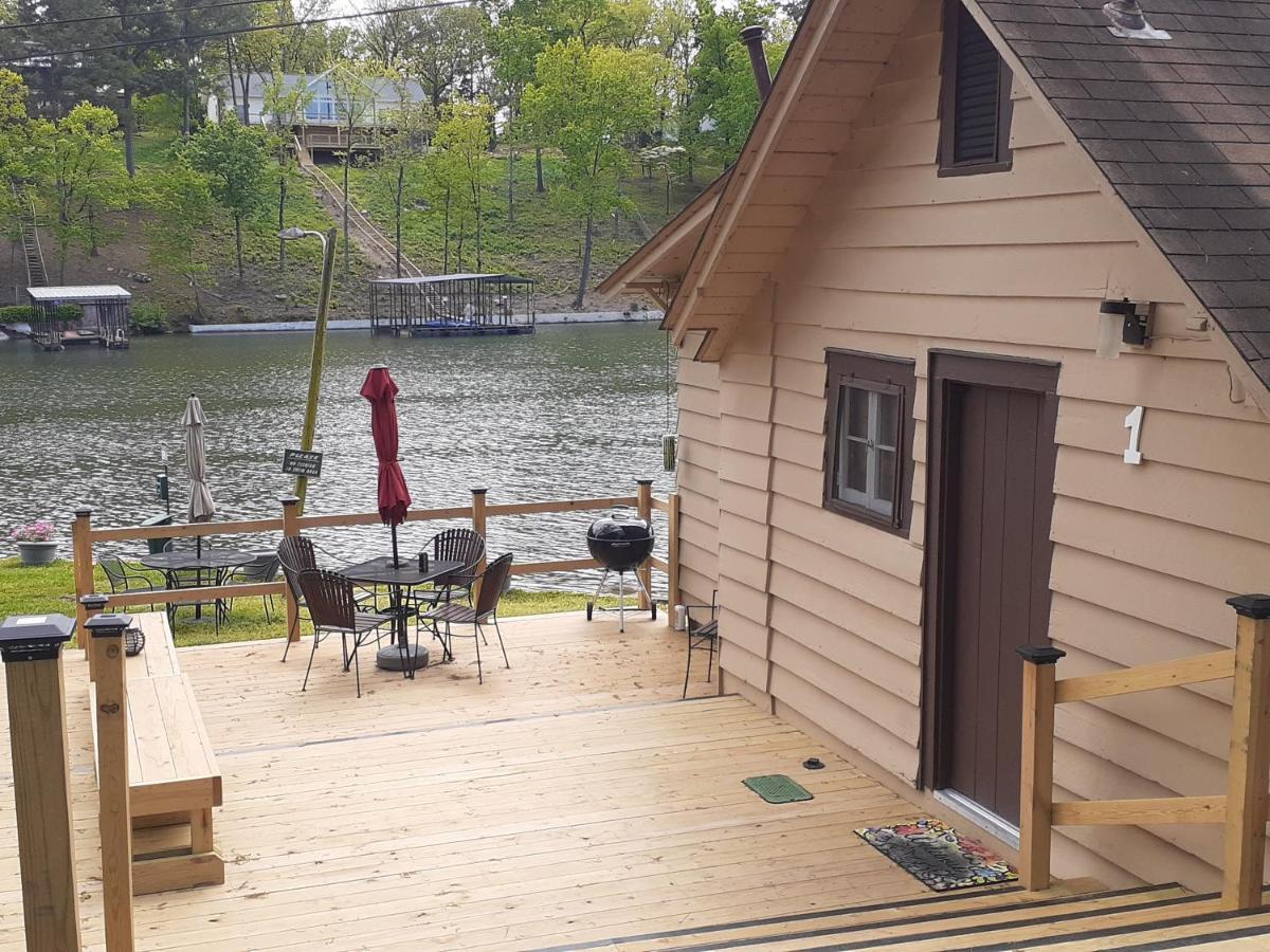 Edgewater Resort Cottage #1 ホット・スプリングス エクステリア 写真